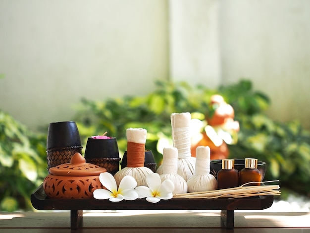 Massaggio Thai Spa comprimere palla