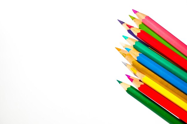 matite colorate per gli studenti da usare a scuola o foto professionale per lo sfondo scolastico C'è spazio per il contenuto