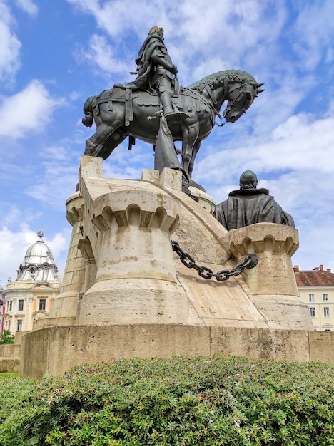 Matthias Corvinus Monumento a Union Square a Cluj-Napoca, Romania