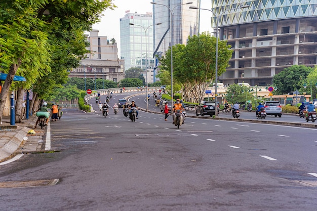 Mattina a Ho Chi Minh City strada comunemente conosciuta con il suo precedente nome Saigon