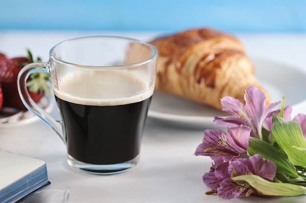 Mattina romantica colazione caffè mag