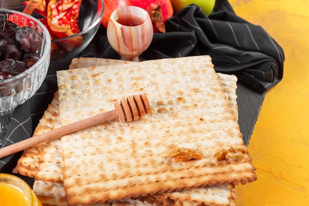 Matzo kosher tradizionale ebreo per Pasqua pesah