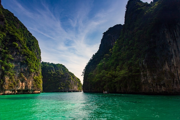 Maya Bay Phi Phi Leh island, Krabi Thailandia