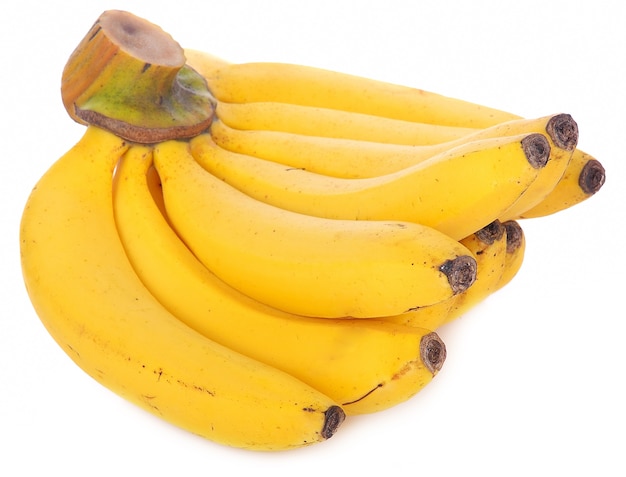 Mazzo di banane isolato su sfondo bianco