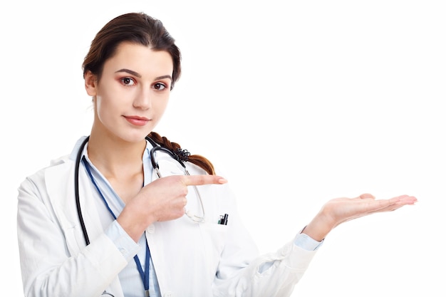 medico donna isolato su sfondo bianco