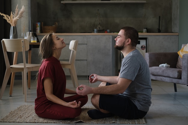 Meditazione congiunta a casa