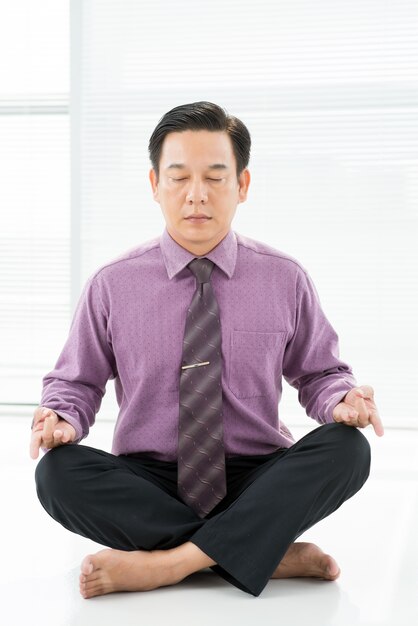 Meditazione in ufficio