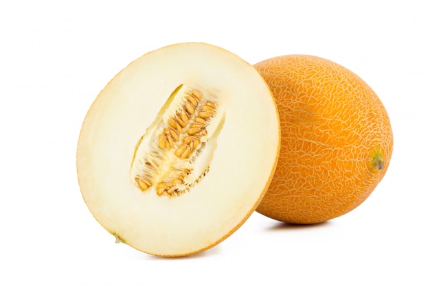 Melone affettato isolato