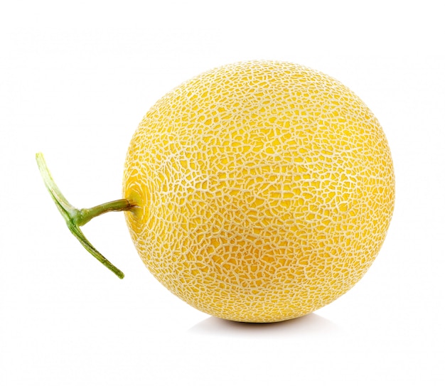 Melone del cantalupo isolato su fondo bianco.