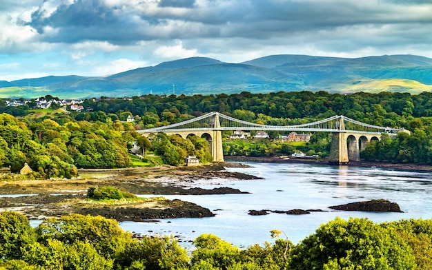 Menai Suspension Bridge in Galles, Gran Bretagna