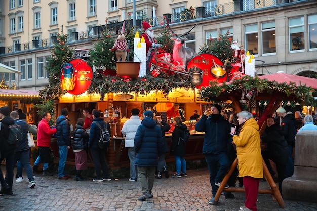 Mercato di Natale di Capodanno a Dresda, Sassonia, Germania 21 dicembre 2022