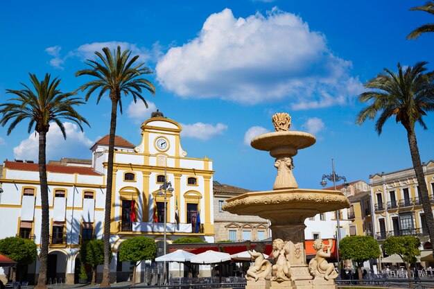 Merida in Spagna Plaza de Espana piazza Badajoz