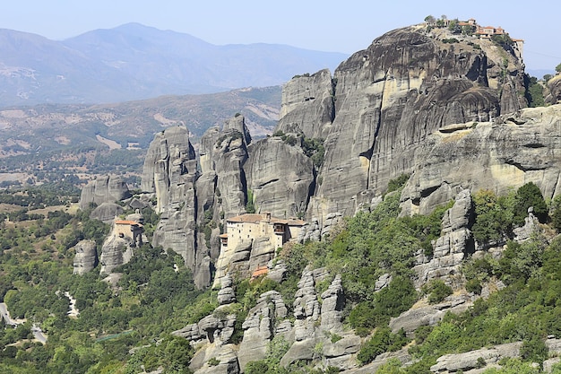 Meteora grecia monastero paesaggio, monastero ortodosso in montagna, cristianesimo, fede view