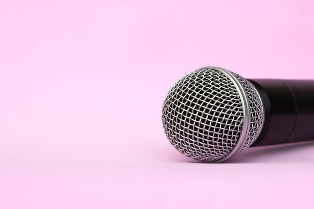 Microfono d'argento vocale senza fili per registrazioni audio, karaoke