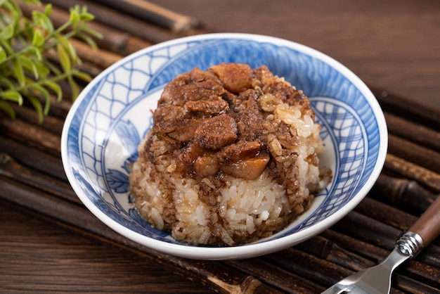 Migao tube torta di riso budino di riso in una ciotola delizioso cibo di strada taiwanese