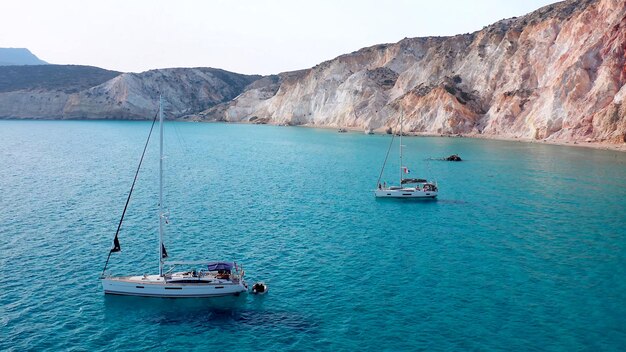 Milos è un'isola vulcanica nel Mar Egeo in Grecia