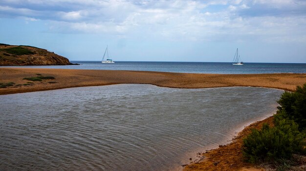 Minorca, isola delle baleari in estate, bei paesaggi