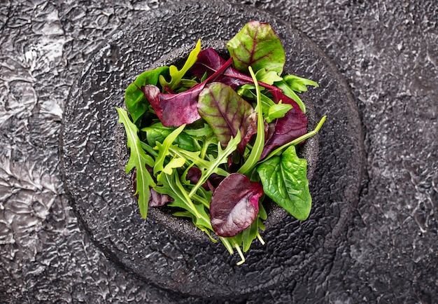 Mix di foglie di insalata verde