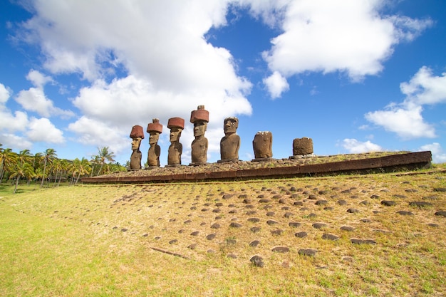 Moai ad ahu tongariki isola di pasqua cile