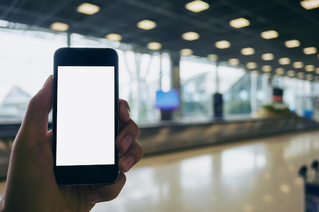 Mockup smartphone in aeroporto