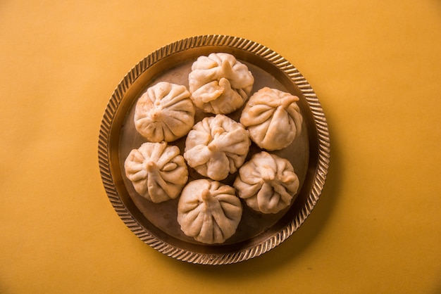 Modak è un dolce gnocco indiano offerto a Lord Ganapati durante il Ganesh Chaturthi Festival. Cibo del festival indiano