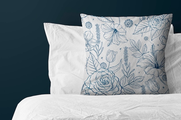 Modello di copertura del cuscino floreale a disegno botanico blu disegno psd realistico