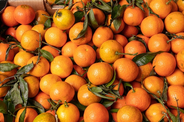 Molte clementine corse in vendita al mercato