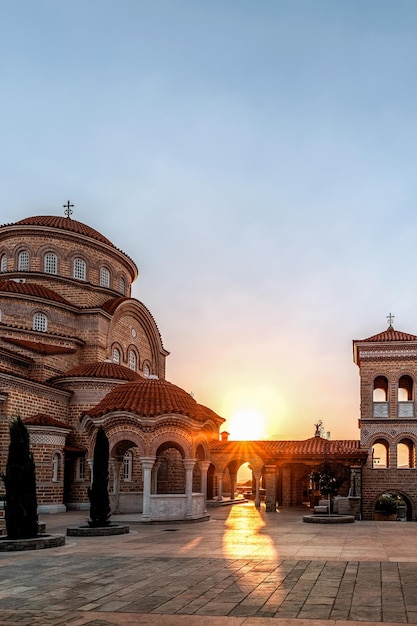 Monastero della Dormizione di Santa Maria Panagia Evrou Monastero ortodosso Makri Evros Grecia chiesa cattolica in stile bizantino colori del tramonto