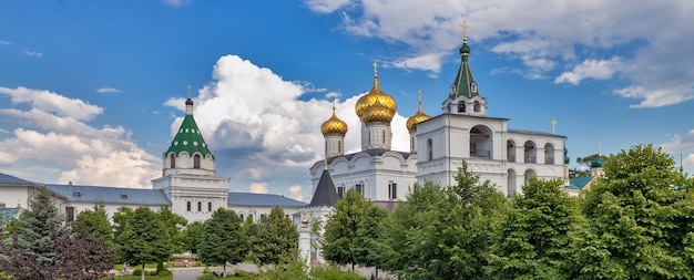 Monastero di Kostroma.