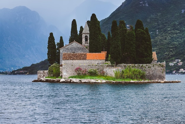 Monastero di San Giorgio nella baia di Kotor