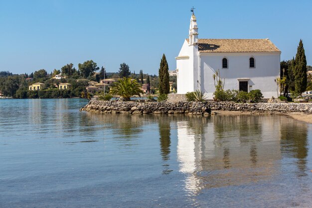 Monastero sull'isola di Corfù, Grecia