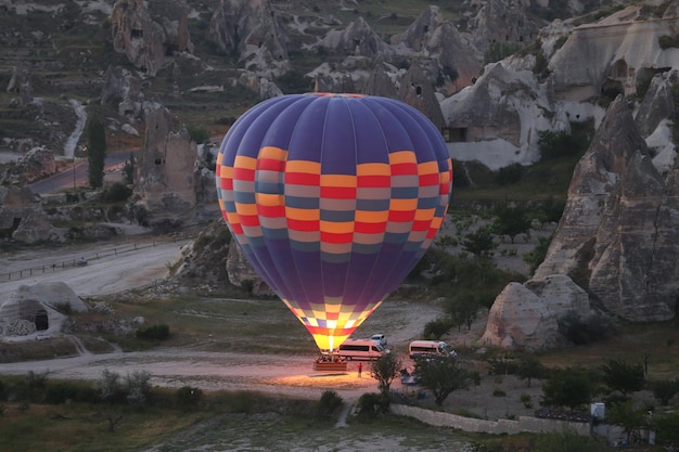 Mongolfiera nelle valli della Cappadocia