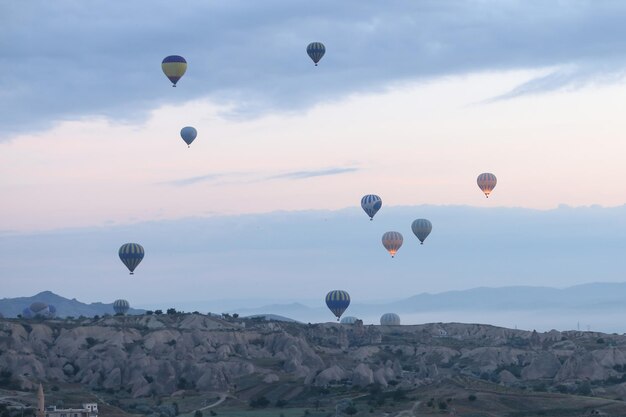 Mongolfiere nelle valli della Cappadocia