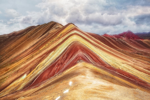 Montagna Cusco Perù di sette colori