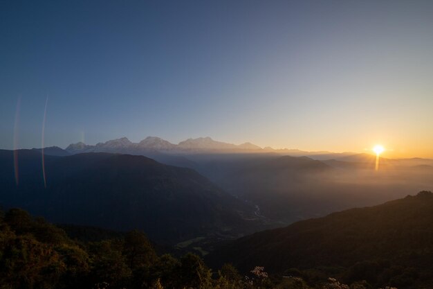 Montagna di mattina di tramonto