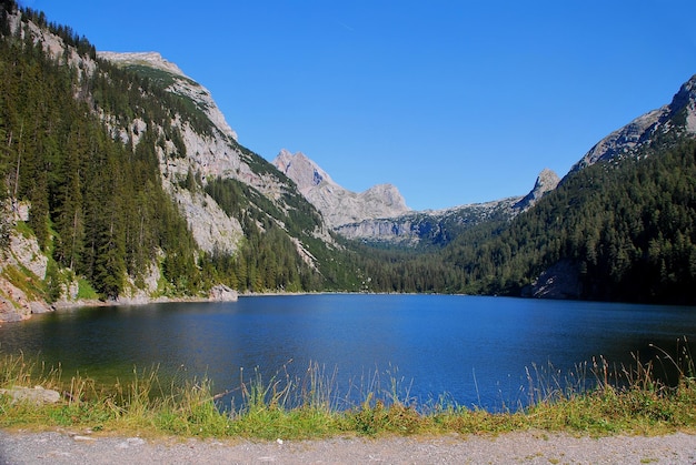 Montagna e lago