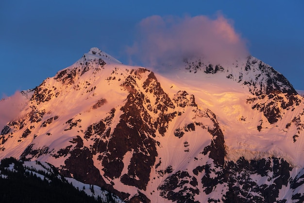 Montagne al tramonto