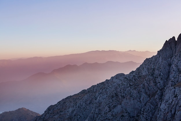 Montagne Chimgan vicino alla città di Tashent, Uzbekistan