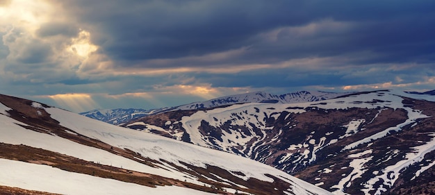 Montagne di neve