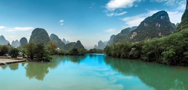 Montagne verdi e acque verdi a Guilin Guangxi