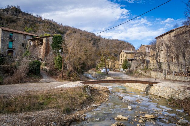 Montanana Huesca Aragona Spagna Passerella Barranco San Miguel visto dal fiume