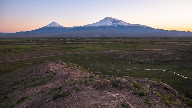 Monte Ararat al tramonto