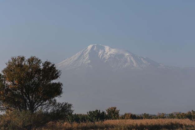 Monte Ararat in Armenia la città di Yerevan