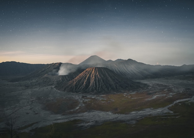 Monte Bromo all&#39;alba