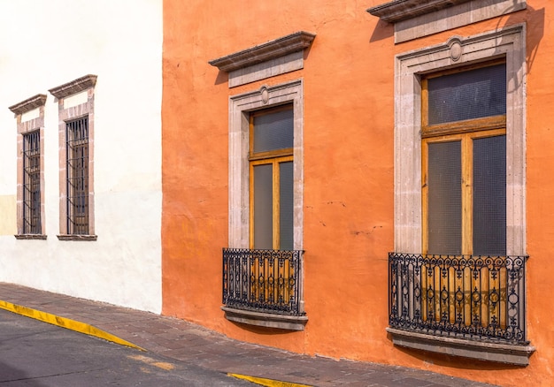 Morelia Michoacan strade colorate e case coloniali nel centro storico di Morelia