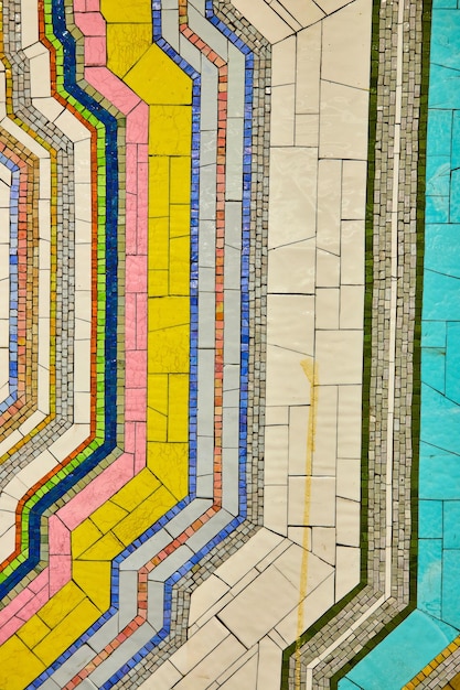 Mosaico di risorse di texture di piccole pietre colorate astratte direttamente sulla metropolitana di New York City