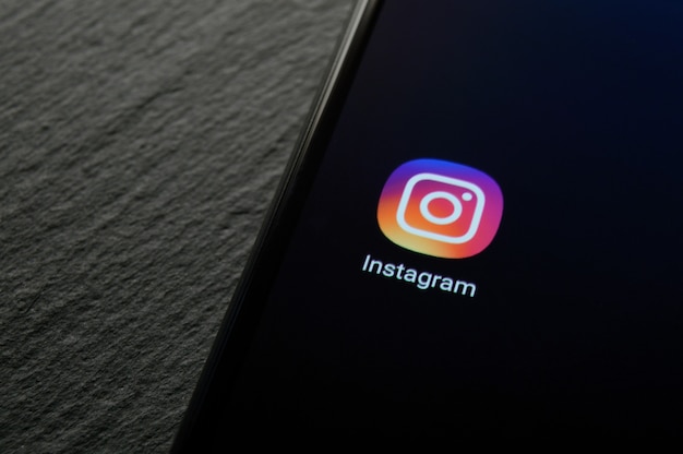 Mosca, Russia - 12 marzo 2021: Applicazione Instagram sullo schermo dello smartphone.