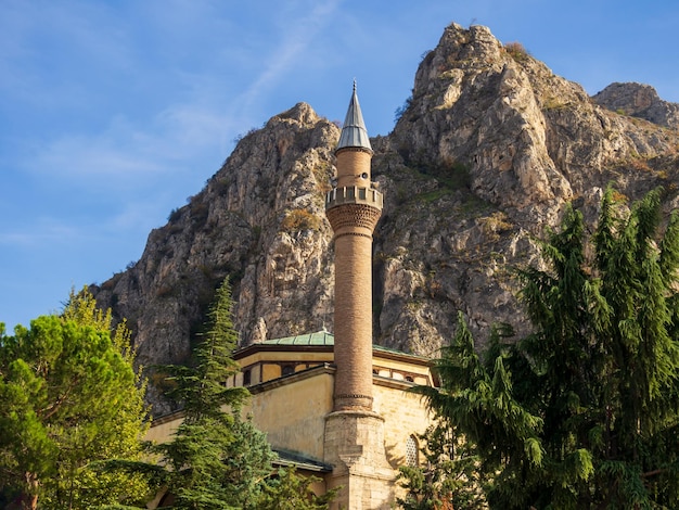 Moschea Amasya Gumuslu e il suo minareto