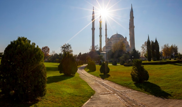 Moschea e parco di Adana Sabanci