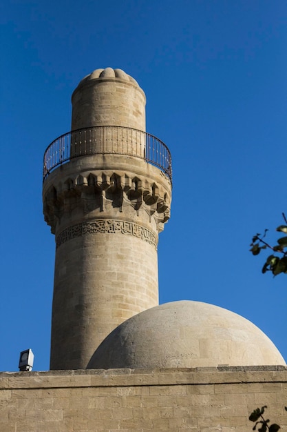 Moschea nella città vecchia di Baku